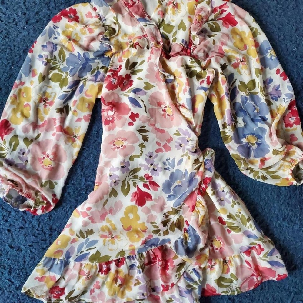 En Saison Constancia Floral Print Ruffle Wrap Mini Dress Long Sleeves Size S